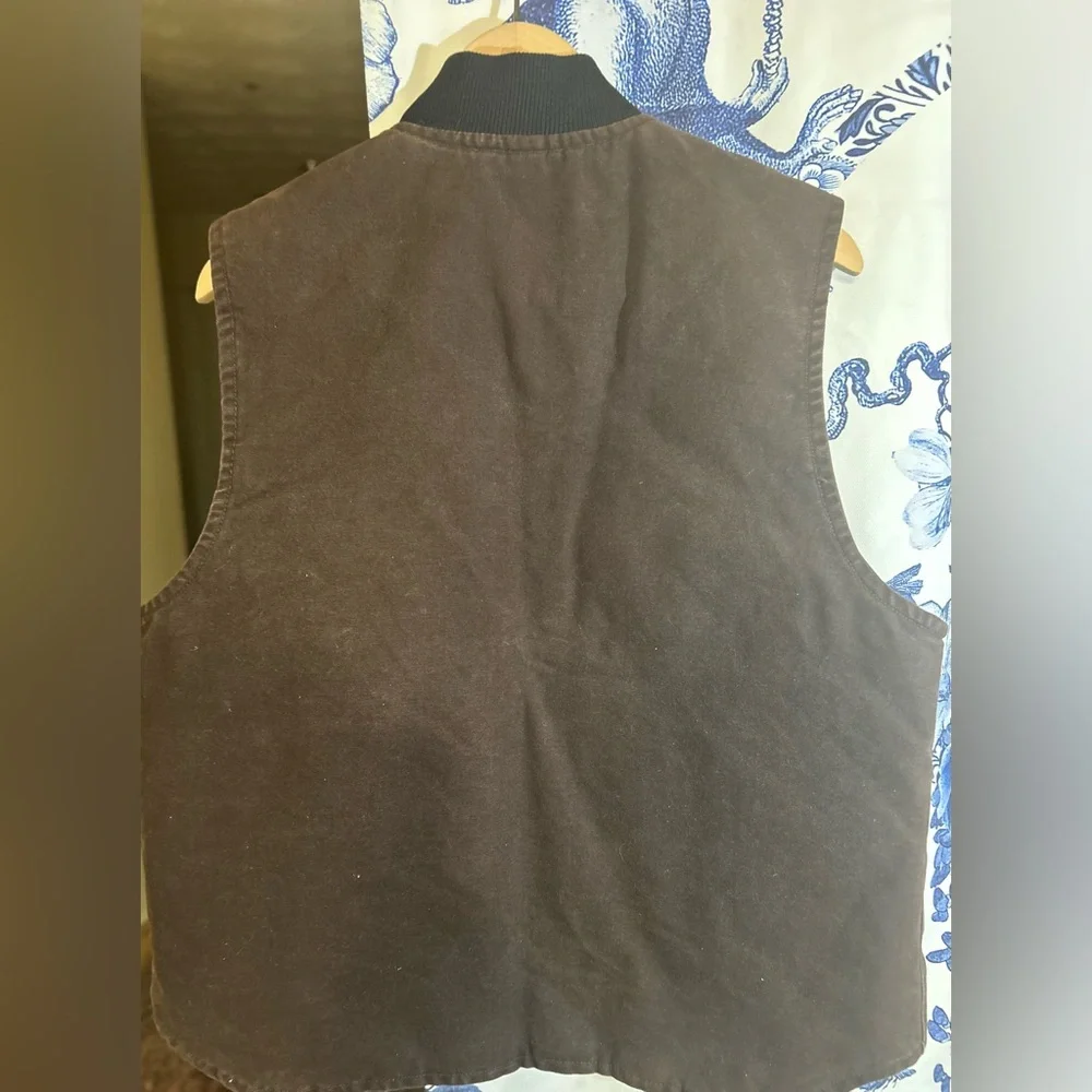*SOLD*Carhartt Work Vest(SOLD)
NOT FOR SALE/ALL OFFERS WILL B DECLINED! - Picture 3 of 8